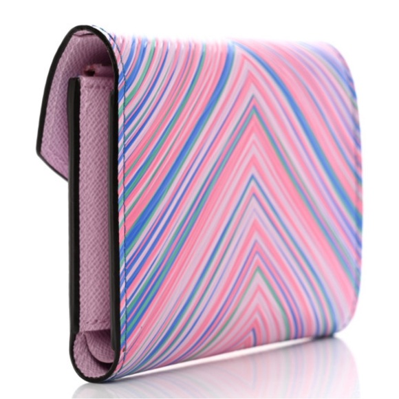 SOLD Louis Vuitton Epi Tropical Victorine Wallet - Picture 3 of 13